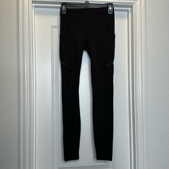 Lululemon Speed Up mid rise Tight 28" *Full-On Luxtreme Black Sz 4 & 8 - Picture 2 of 15